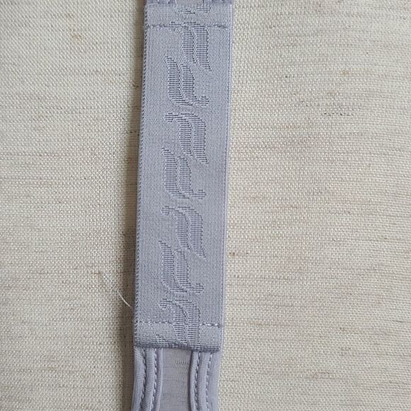 FABLETICS RACER BACK TOP - Picture 6 of 7